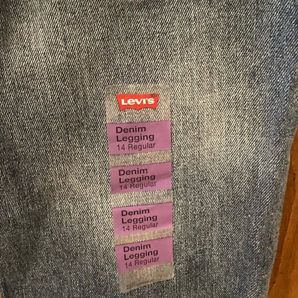 Nwt Levis Purple Stitch Denim Leggings - Picture 4 of 10